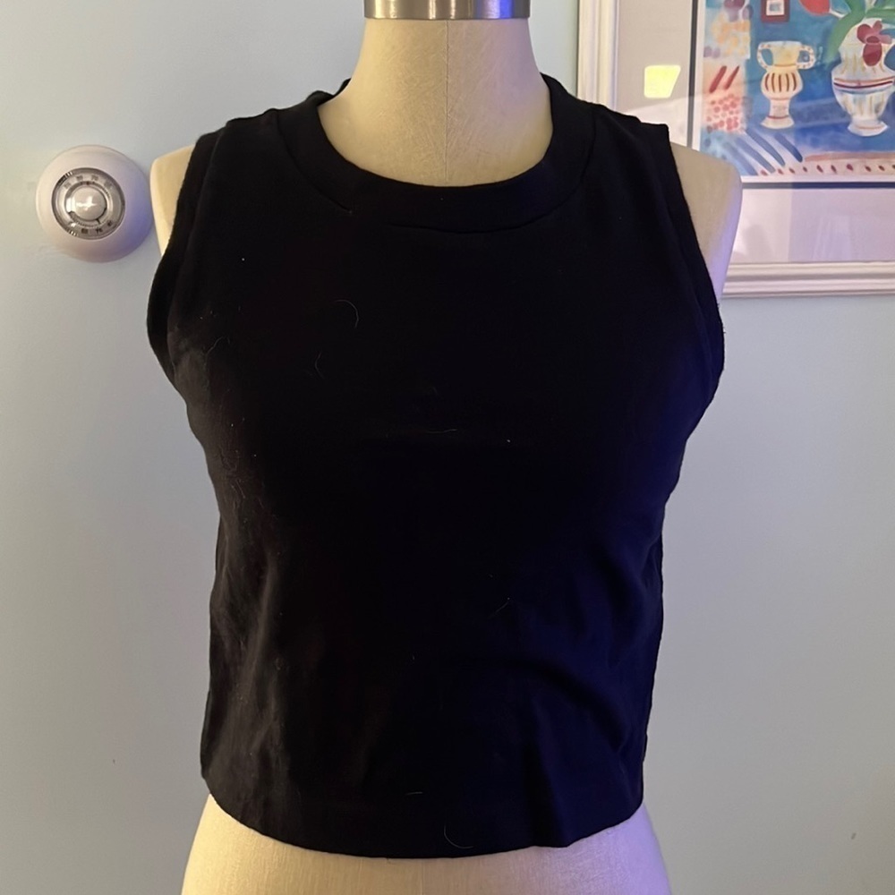 Lou & Grey Sleevelesd Crop Top Size Small NWT